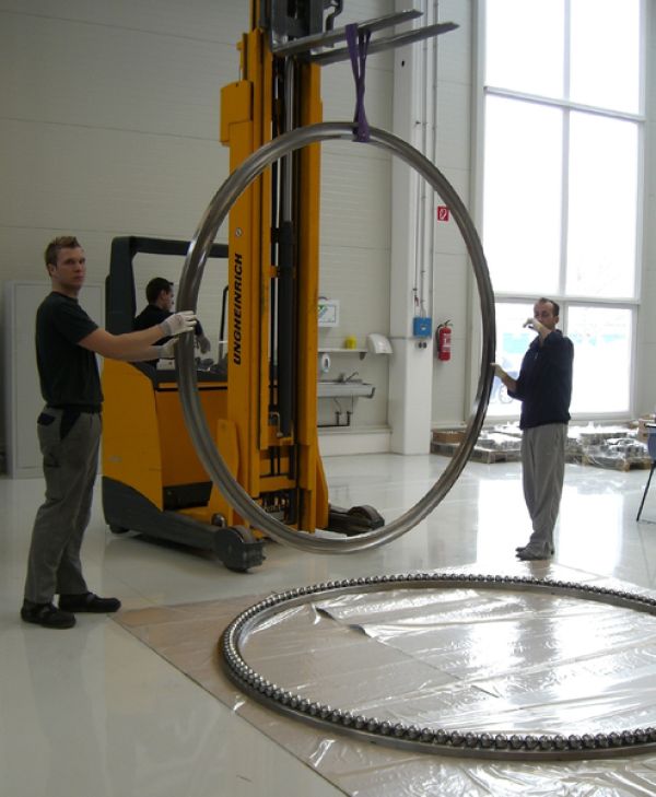NKE-developed thrust ball bearing for a mining company, here seen during its assembly in Steyr